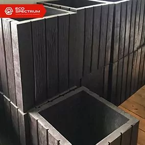 Зольный остаток получаемый после термической утилизации отходов, возможно коммерчески реализовать, поскольку из него можно создавать изделия не только для промышленных объектов, но и для облагораживания инфраструктуры современных больших городов.